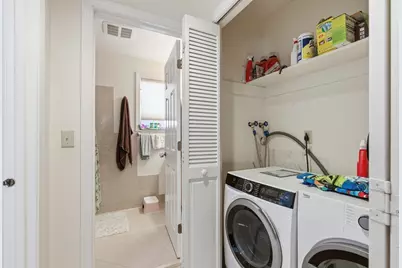 5 Meadowbrook #5, Brookline, MA 02467 - Photo 13