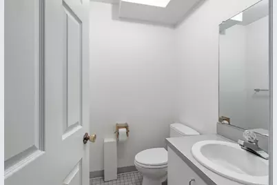 5 Meadowbrook #5, Brookline, MA 02467 - Photo 17