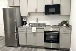 585 Essex St, Lynn, MA 01901 - Photo 7