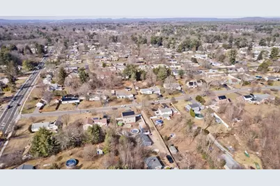 31 Acrebrook Rd, Springfield, MA 01129 - Photo 27