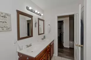 31 Acrebrook Rd, Springfield, MA 01129 - Photo 17