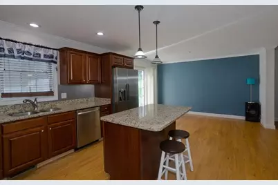 31 Acrebrook Rd, Springfield, MA 01129 - Photo 5