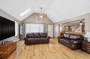 73 Cinderella Cir, Dracut, MA 01826 - Photo 13