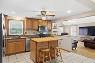 73 Cinderella Cir, Dracut, MA 01826 - Photo 15