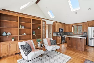 19 Nemasket Rd, Falmouth, MA 02540 - Photo 11