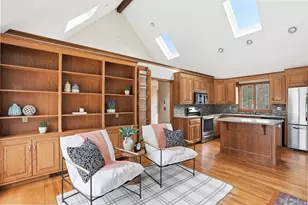 19 Nemasket Rd, Falmouth, MA 02540 - Photo 11