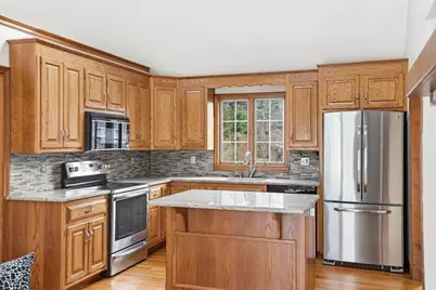 19 Nemasket Rd, Falmouth, MA 02540 - Photo 7