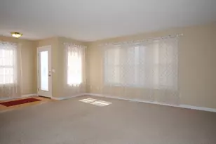 29 Carleton Pl, Wareham, MA 02558 - Photo 5