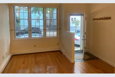 202 Hurley St #0, Cambridge, MA 02141 - Photo 5
