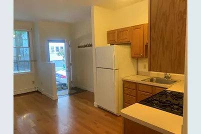 202 Hurley St #0, Cambridge, MA 02141 - Photo 5