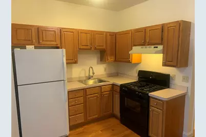 202 Hurley St #0, Cambridge, MA 02141 - Photo 3