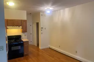 202 Hurley St, Cambridge, MA 02141 - Photo 7