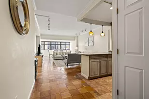 2 Hawthorne, Boston, MA 02114 - Photo 9