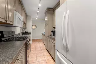 2 Hawthorne, Boston, MA 02114 - Photo 11