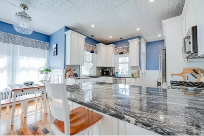 23 Germain St, Worcester, MA 01602 - Photo 11