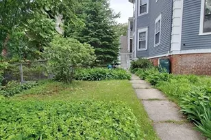 23 Germain St, Worcester, MA 01602 - Photo 3