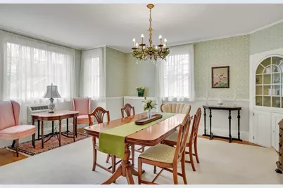 1083 Walnut St, Newton, MA 02461 - Photo 13