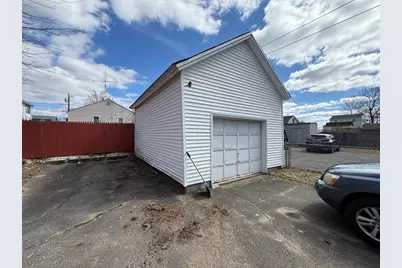 145 Moxon St, Springfield, MA 01151 - Photo 5