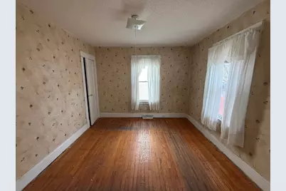 145 Moxon St, Springfield, MA 01151 - Photo 15