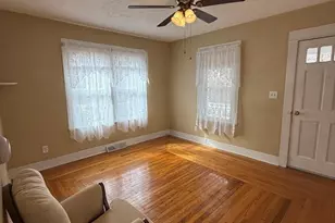 145 Moxon St, Springfield, MA 01151 - Photo 9