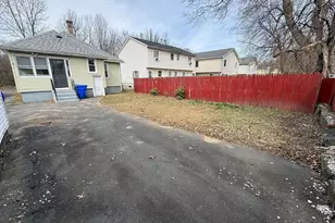 145 Moxon St, Springfield, MA 01151 - Photo 3