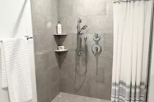 585 Essex St, Lynn, MA 01901 - Photo 7