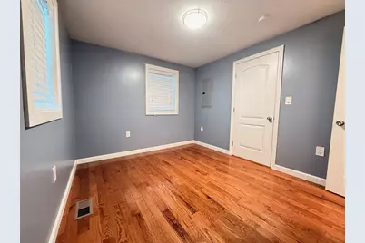 7 Southbridge St Ct, Auburn, MA 01501 - Photo 9