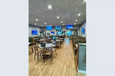 218 Coggeshall St #1-3, New Bedford, MA 02745 - Photo 11