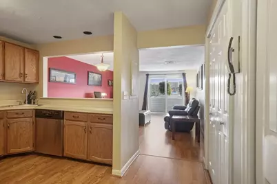 24 South Street #22, Medford, MA 02155 - Photo 3