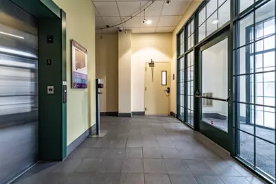 815 Somerville Ave, Cambridge, MA 02140 - Photo 9