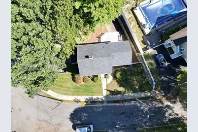 36 Pine Hill Circle, Wakefield, MA 01880 - Photo 5