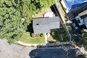 36 Pine Hill Cir, Wakefield, MA 01880 - Photo 5