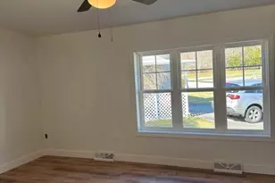 15 Bluebird Dr, Tiverton, RI 02878 - Photo 7