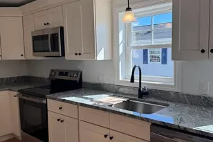 15 Bluebird Dr, Tiverton, RI 02878 - Photo 5