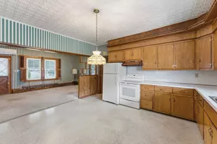 3 River St, Hardwick, MA 01031 - Photo 11