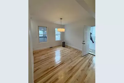 10 Idalla Ave, Worcester, MA 01606 - Photo 5