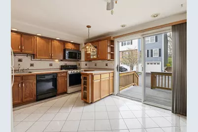100 Roper St #D, Lowell, MA 01852 - Photo 29