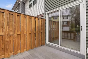 100 Roper St, Lowell, MA 01852 - Photo 33