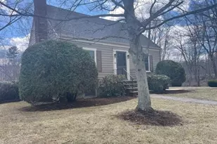 34 Plymouth Rd, Reading, MA 01867 - Photo 5