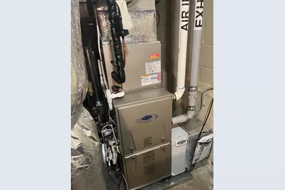 34 Plymouth Rd, Reading, MA 01867 - Photo 9