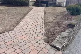 34 Plymouth Rd, Reading, MA 01867 - Photo 3