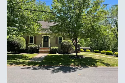 34 Plymouth Rd, Reading, MA 01867 - Photo 3