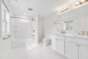 7 Alan R Gerrish Dr, Woburn, MA 01801 - Photo 17