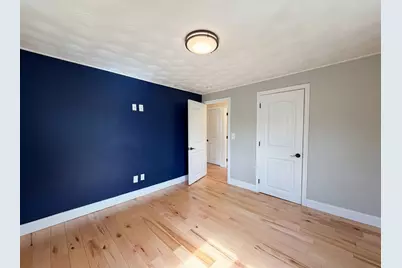 125 Burnham Rd, Lowell, MA 01852 - Photo 13