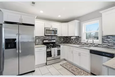 286 Revere St #286, Winthrop, MA 02152 - Photo 3