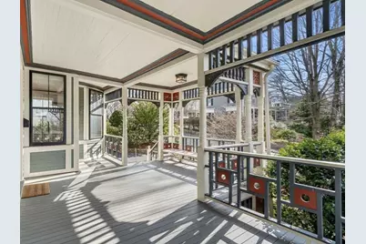 44 Putnam St, Newton, MA 02465 - Photo 5