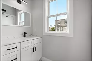 174 W Seventh St, Boston, MA 02127 - Photo 31