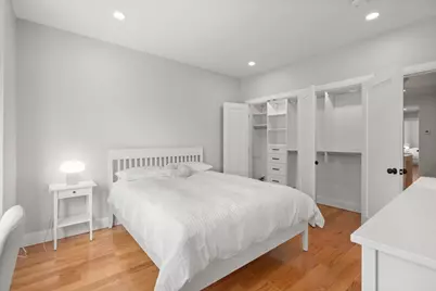 174 W 7th St. #2, Boston, MA 02127 - Photo 29