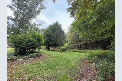 25 Basket St, Huntington, MA 01050 - Photo 5