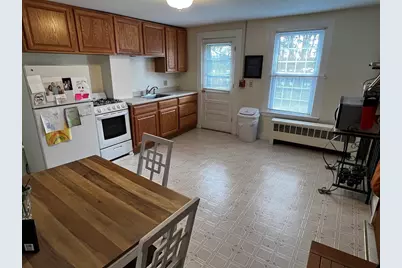 797 Main Street #5, Amherst, MA 01002 - Photo 3